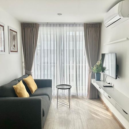 Town Sukhumvit 71 Apartment Bangkok Exterior photo