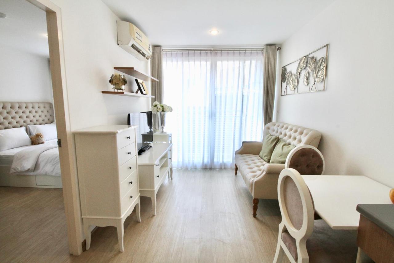 Town Sukhumvit 71 Apartment Bangkok Exterior photo